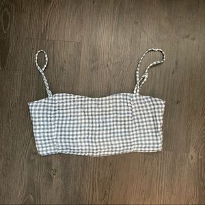 Brandy Melville crop tops